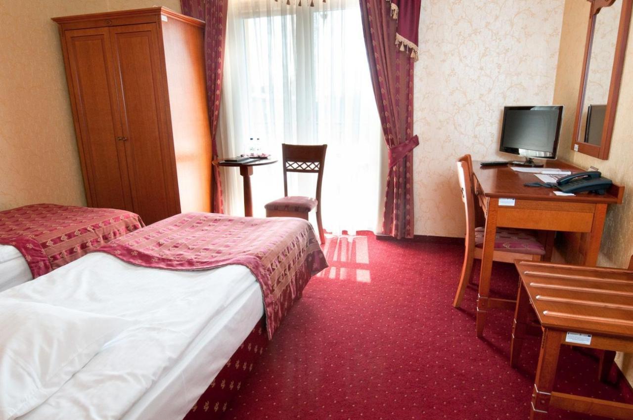 Hotel Korona Sandomierz Exterior foto